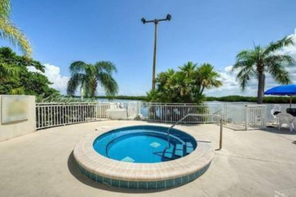 Little Harbor Resort #202 Tampa Bay Fl Beach, Hot Tub, Pools Ruskin Exterior photo